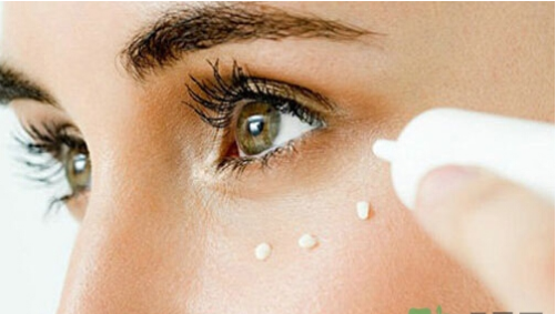 眼霜可以去除脂肪粒吗 怎样预防脂肪粒产生